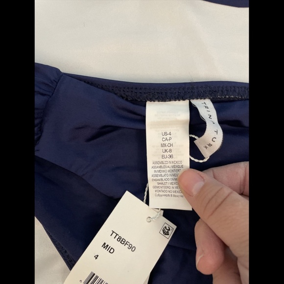 NWT $136 Trina Turk Off Shoulder Bandeau Bikini Top + Bikini Bottoms‎ [ 4 ] - Picture 9 of 15